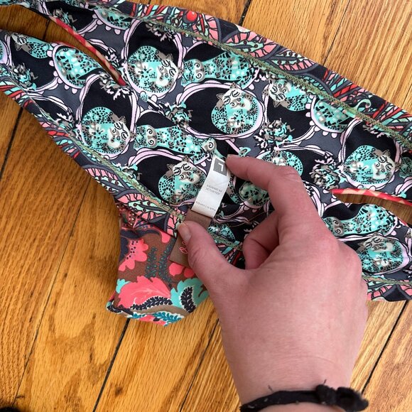 NWOT Maaji Reversible Print Bikini Bottoms - Fits Like a Medium - Picture 5 of 7